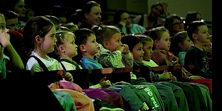 Постановки театрального фестиваля "Сказочный мир" посмотрели почти 17 тысяч зрителей