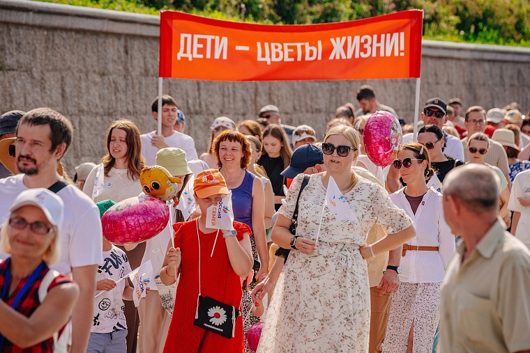 В Тюменской области с размахом отметили День семьи, любви и верности