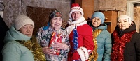 Активистки Ярковского женсовета подарили новогоднее чудо