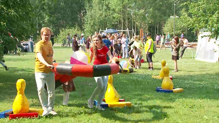 Семейный фестиваль при поддержке СЖР собрал несколько тысяч участников