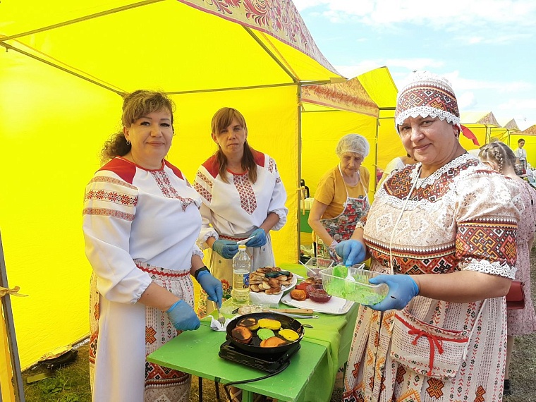 Активистки женсоветов Тюменской области всегда в гуще событий