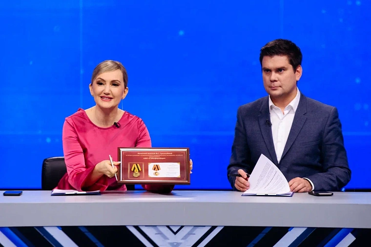 На телеканале "Тюменское время" вышла программа "Вечерний хэштег", посвященная 85-летию Антифашистского комитета