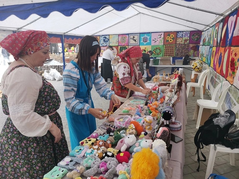 Ишимский женсовет представил свой край на региональном фестивале