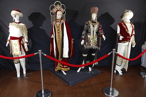 В музее «Дом Машарова» открылась выставка произведений сибирского золотошвейного искусства