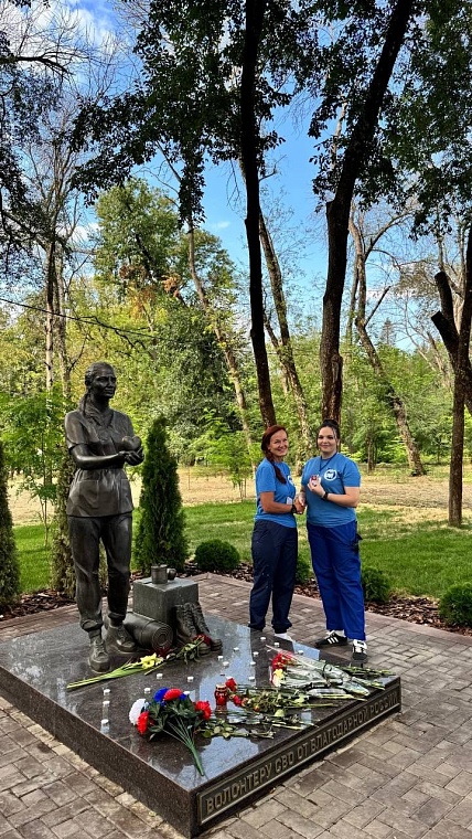 Активистка Вагайского женсовета провела отпуск, помогая раненым