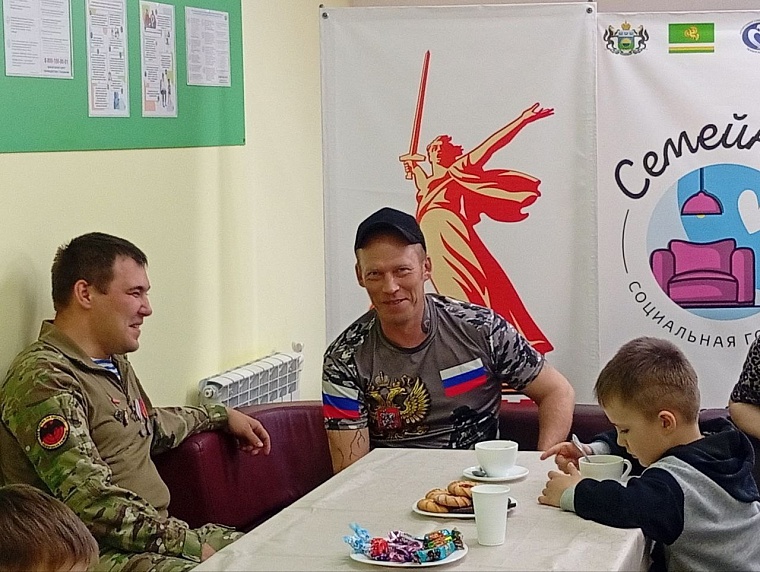 Нижнетавдинские союзницы организовали посадку "семейных" деревьев