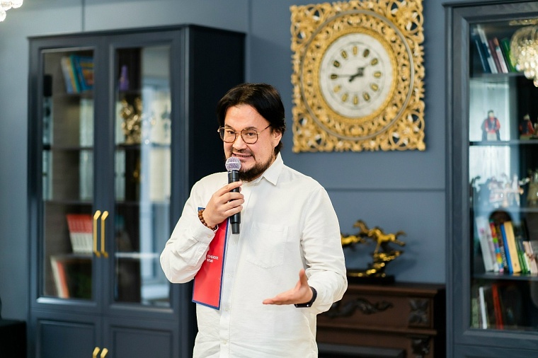 В тюменском Доме Союза женщин России наградили победителей конкурса