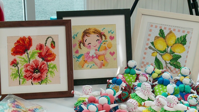 "СВОими руками": выставка-ярмарка в поддержку защитников Родины