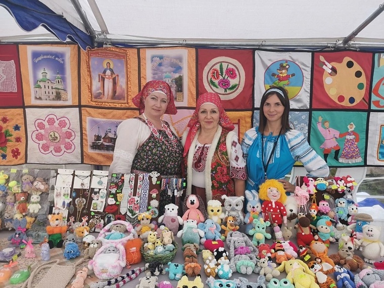 Ишимский женсовет представил свой край на региональном фестивале