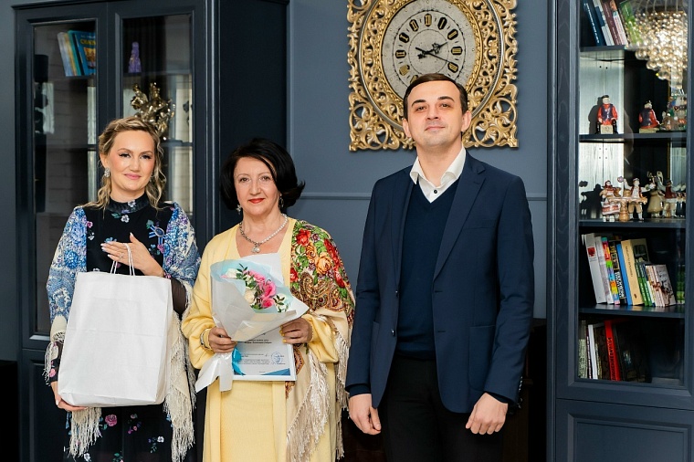 В тюменском Доме Союза женщин России наградили победителей конкурса