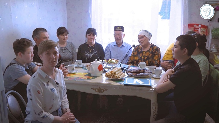 Активистки Вагайского женсовета запустили проект "Семейная кругосветка"