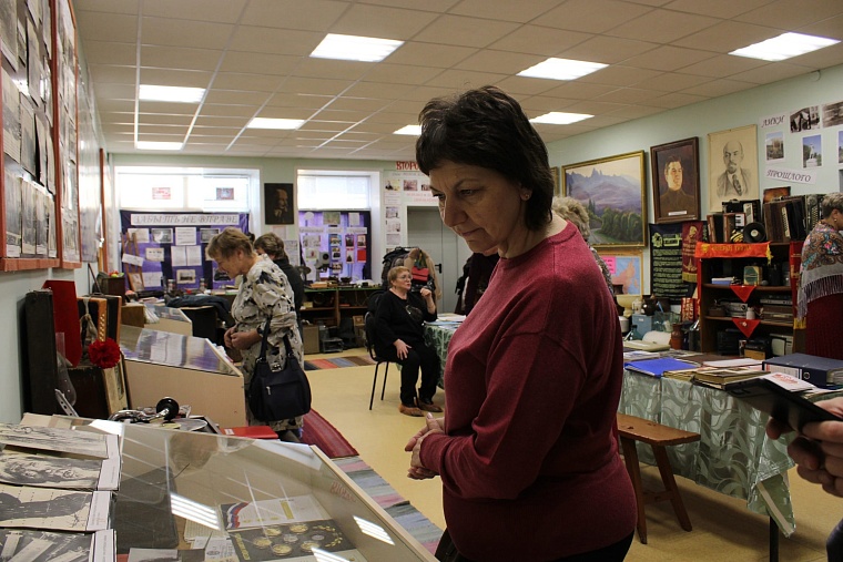 Есть женщины в русских селеньях!