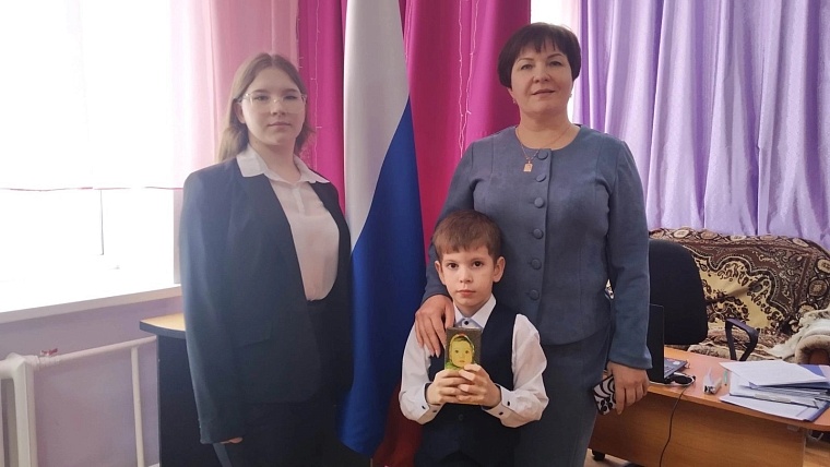 Проявили гражданскую позицию с верой в будущее страны