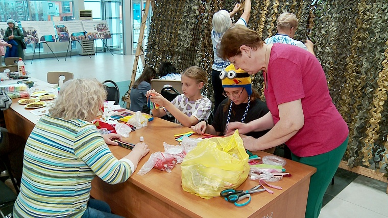 "СВОими руками": выставка-ярмарка в поддержку защитников Родины