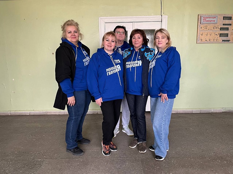 Наталья Шевчик в составе гуманитарной группы посетила ЛНР