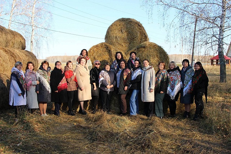 Нижнетавдинский женсовет собрался у самовара