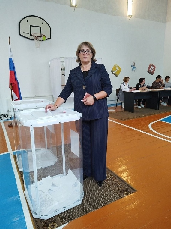 Активистки Нижнетавдинского женсовета приняли активное участие в выборах в думу муниципального округа