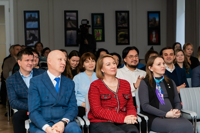 В тюменском Доме Союза женщин России наградили победителей конкурса