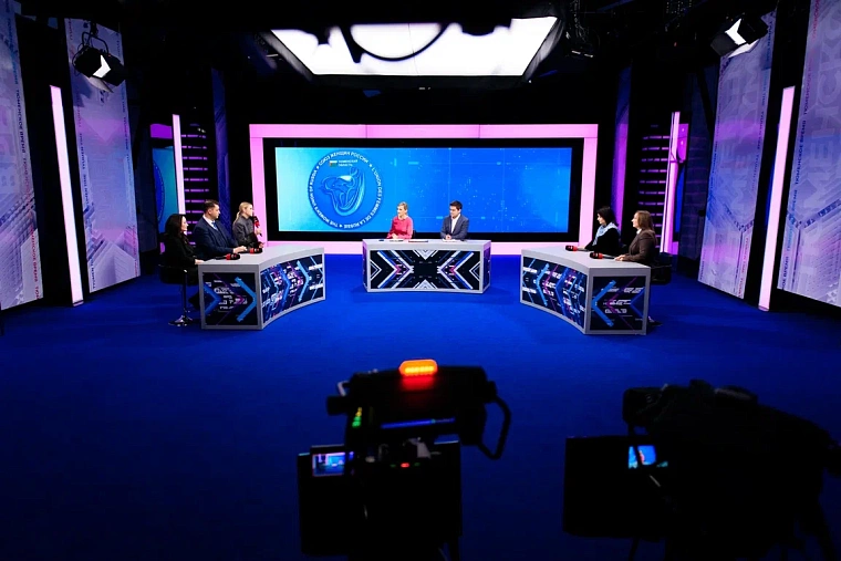 На телеканале "Тюменское время" вышла программа "Вечерний хэштег", посвященная 85-летию Антифашистского комитета