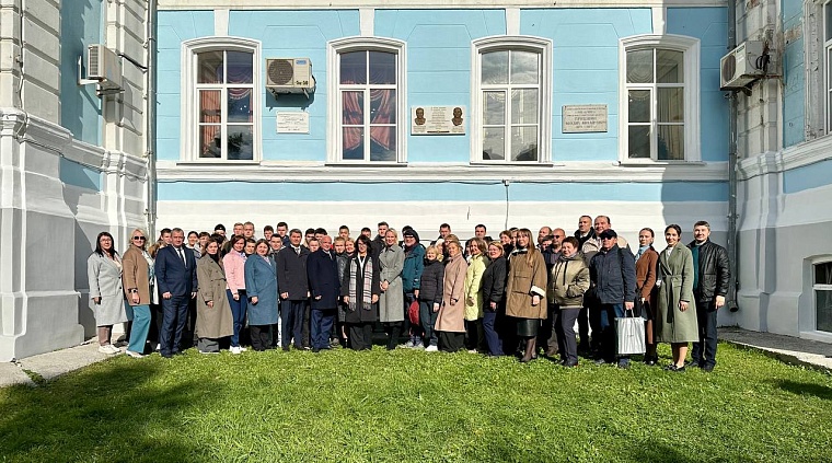 Увековечили память почётного жителя