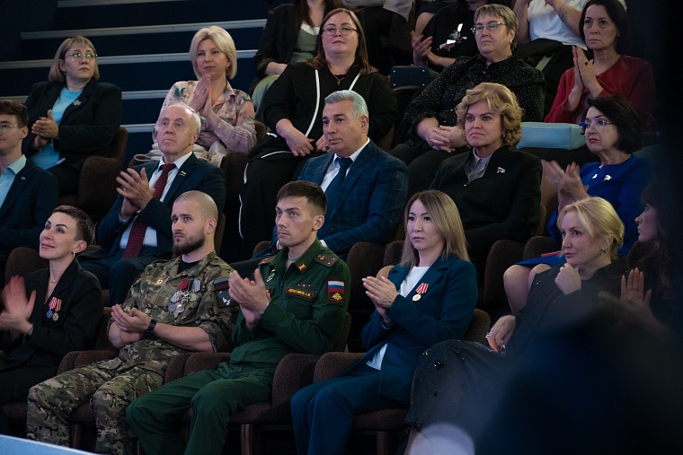 В рамках TNF-2025 тюменские союзницы организовали экспертную сессию